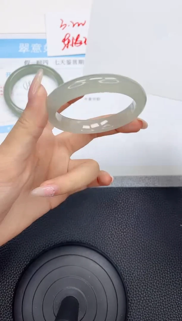 石英质玉手镯未镶嵌218-52.5