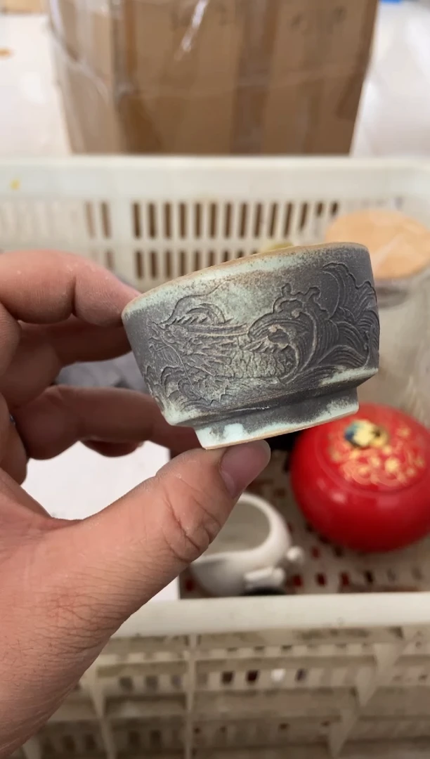 杯无运费险有瑕疵的摄影的产品有使用过的痕迹有点脏介意勿拍