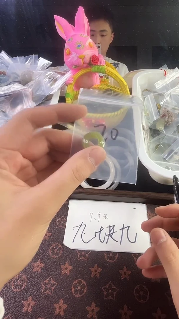 颈饰未镶嵌和田玉多样性发货