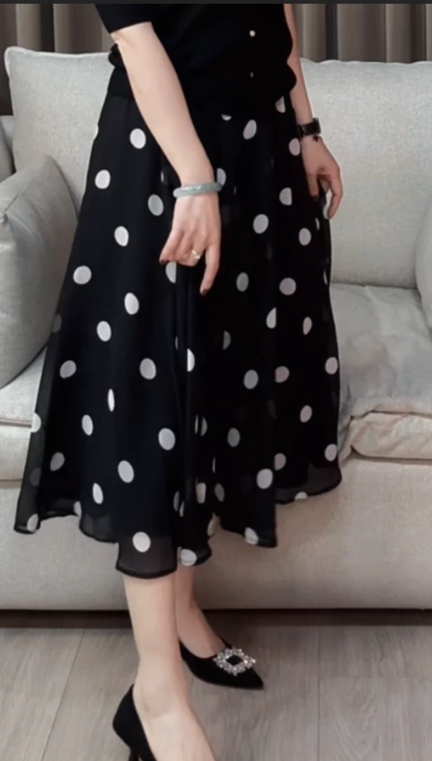 【诗菡服饰】2025夏季新款黑底白点波点裙简约大气时尚半身裙 Q065