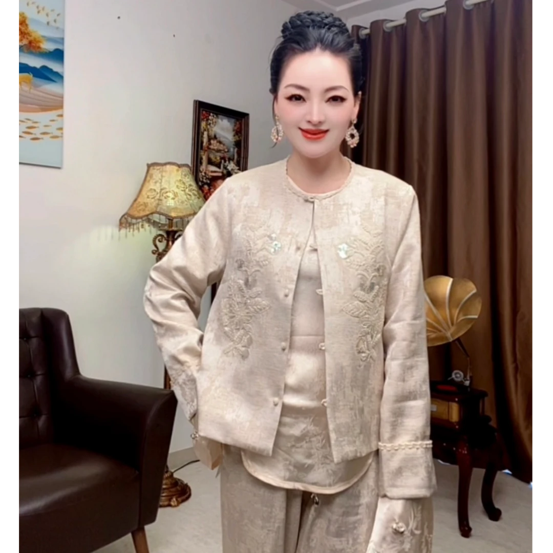 玛莲娜MLN-【琉璃花】轻奢高级感典雅女装外套-YL3016