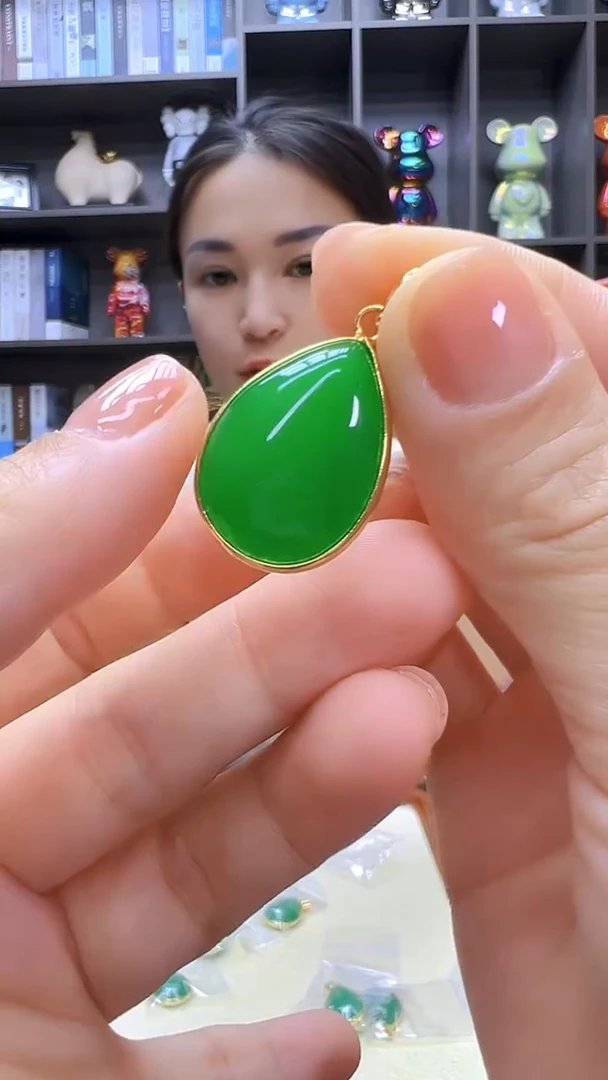 翡翠14K金镶嵌颈饰沉白diy劲饰