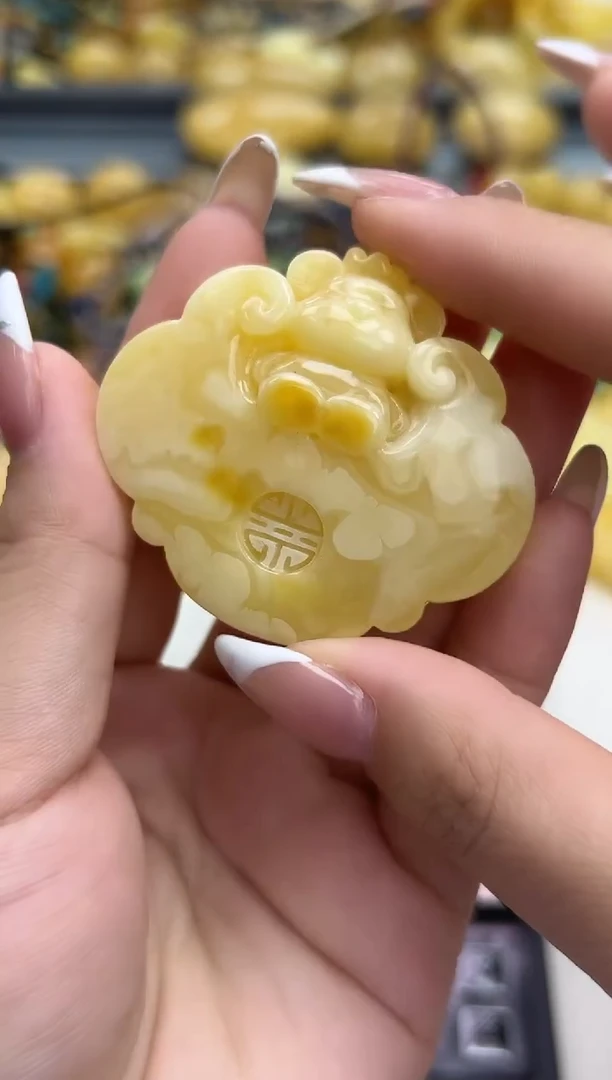 裸石琥珀未镶嵌琥珀蜜蜡吊坠