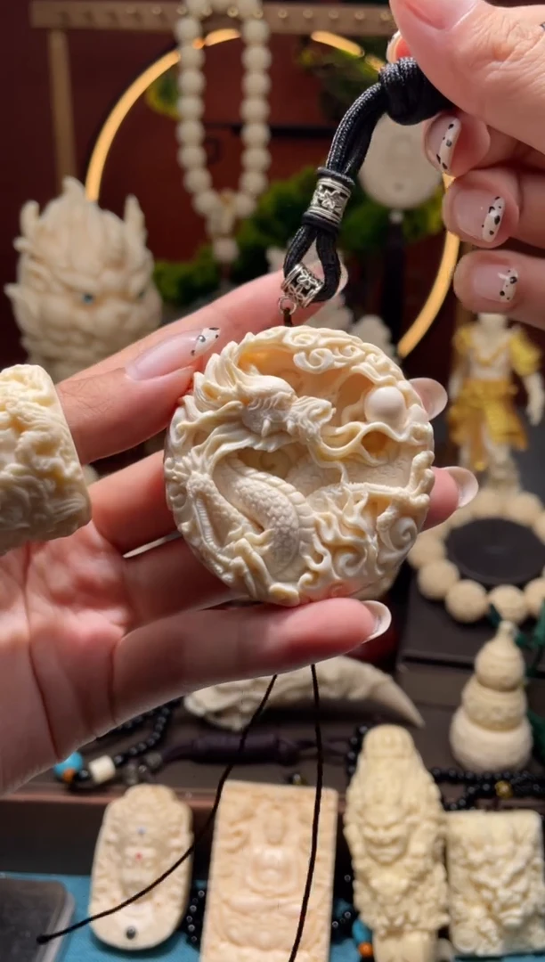 菩提根/象牙果吊坠【重工版】龙凤呈祥