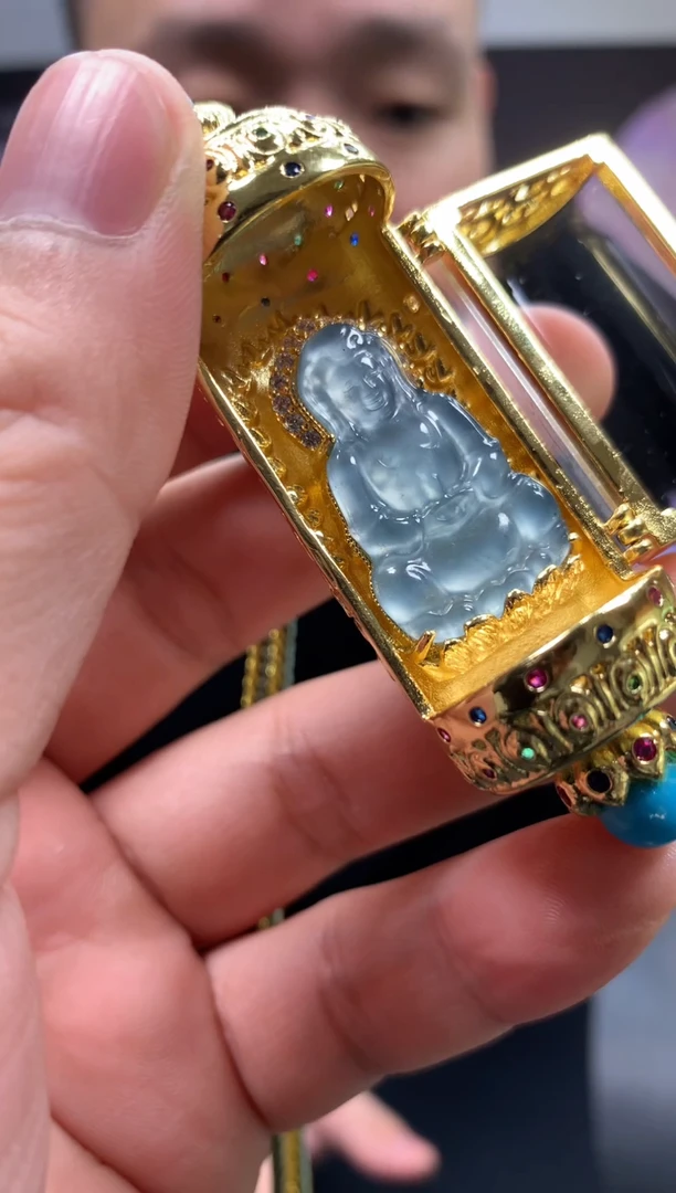 颈饰未镶嵌翡翠翡翠A货观音设计