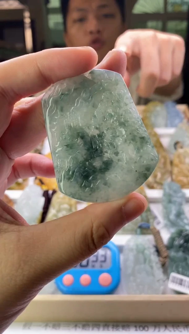 翡翠未镶嵌颈饰天然翡翠