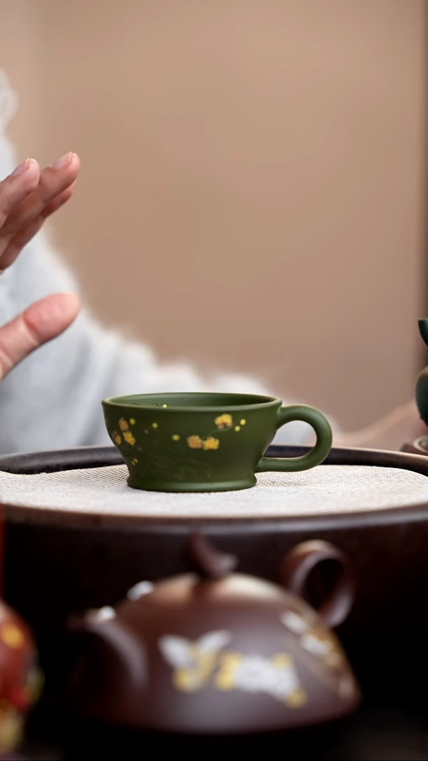 茶壶紫砂民国绿手把杯彩刻梅花