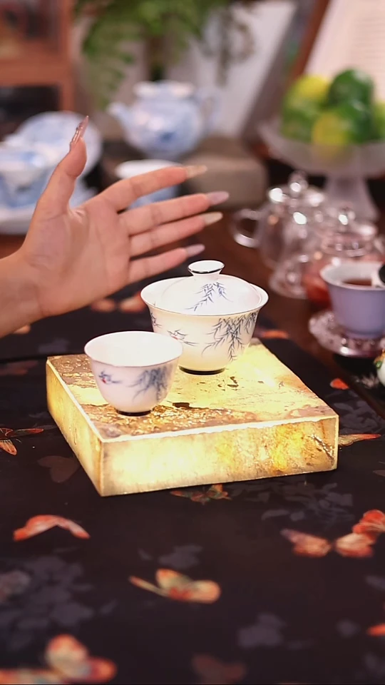 燕归来盖碗+杯子