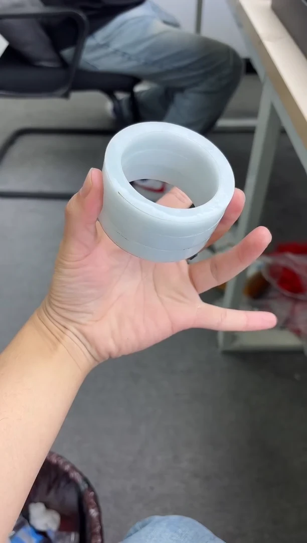 未镶嵌手镯定制翡翠手镯