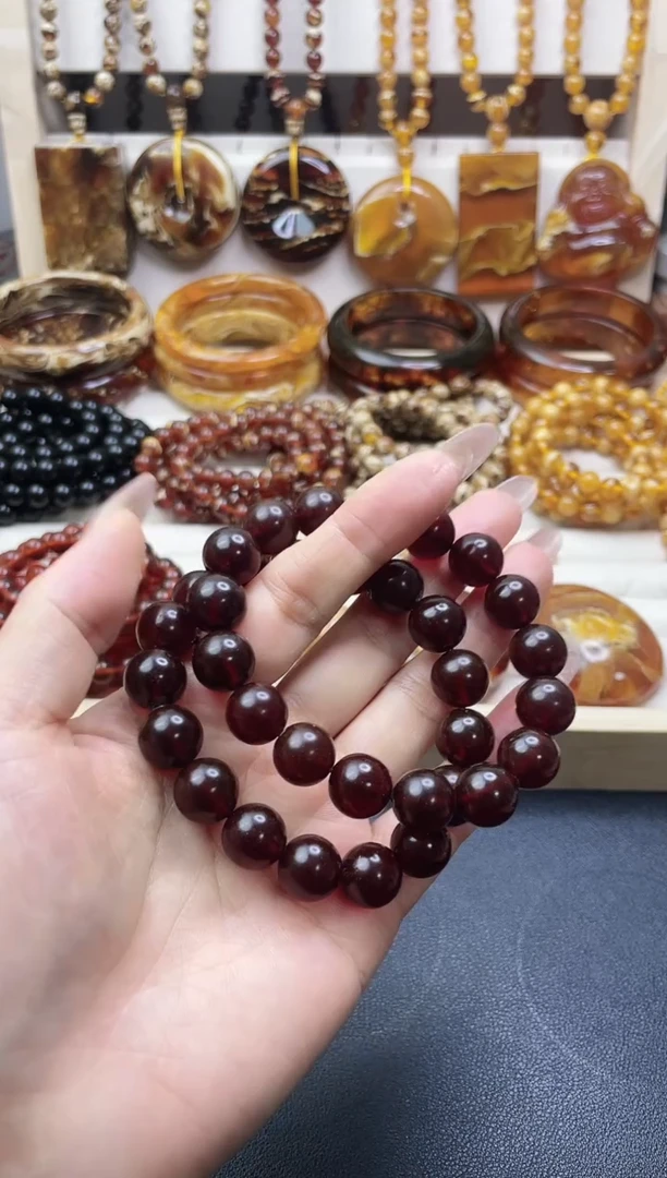 无非金属缅血卡12的单圈微瑕