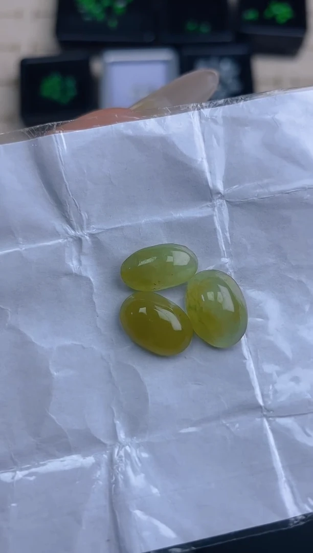 定制翡翠未镶嵌天然翡翠蛋面22