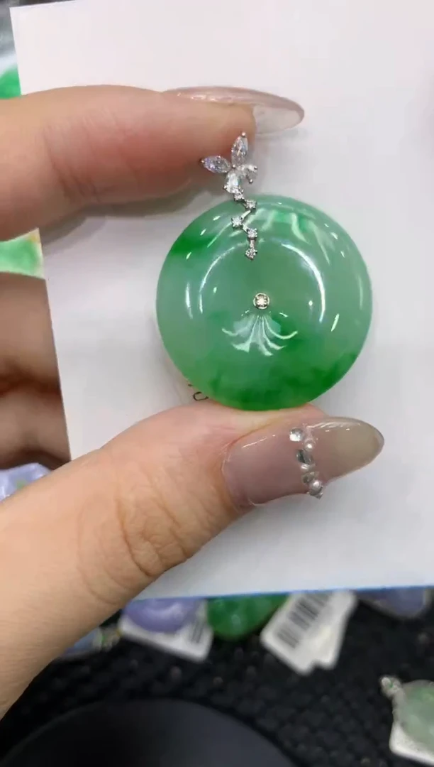 【闪购商品】翡翠颈饰18K金镶嵌222222222