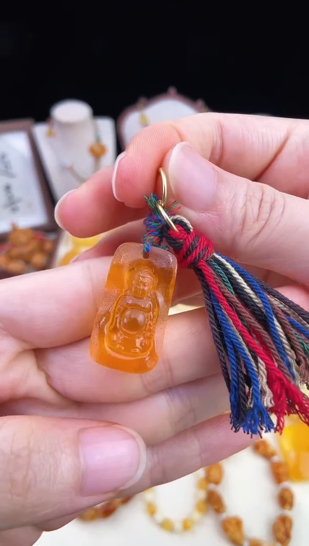 琥珀未镶嵌珠宝奇石柒月