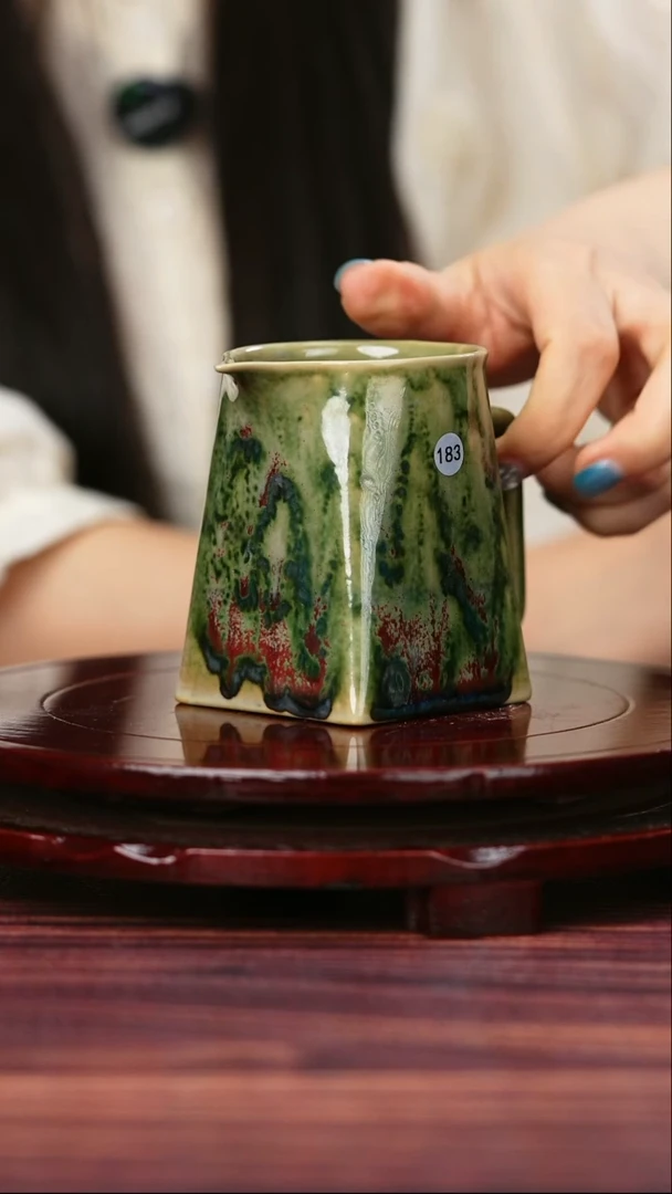 183#李盼龙一级品钧瓷公道杯
