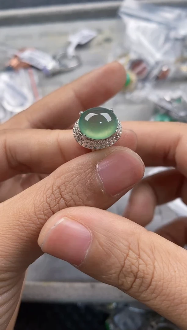 未镶嵌戒指翡翠888      8