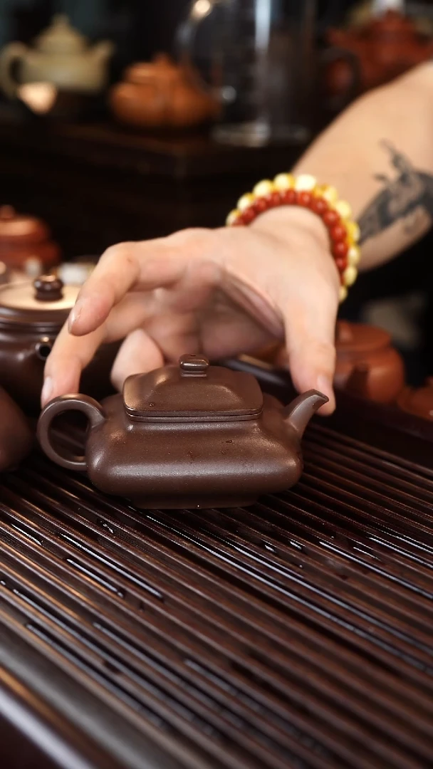 茶壶紫砂寒灰老人