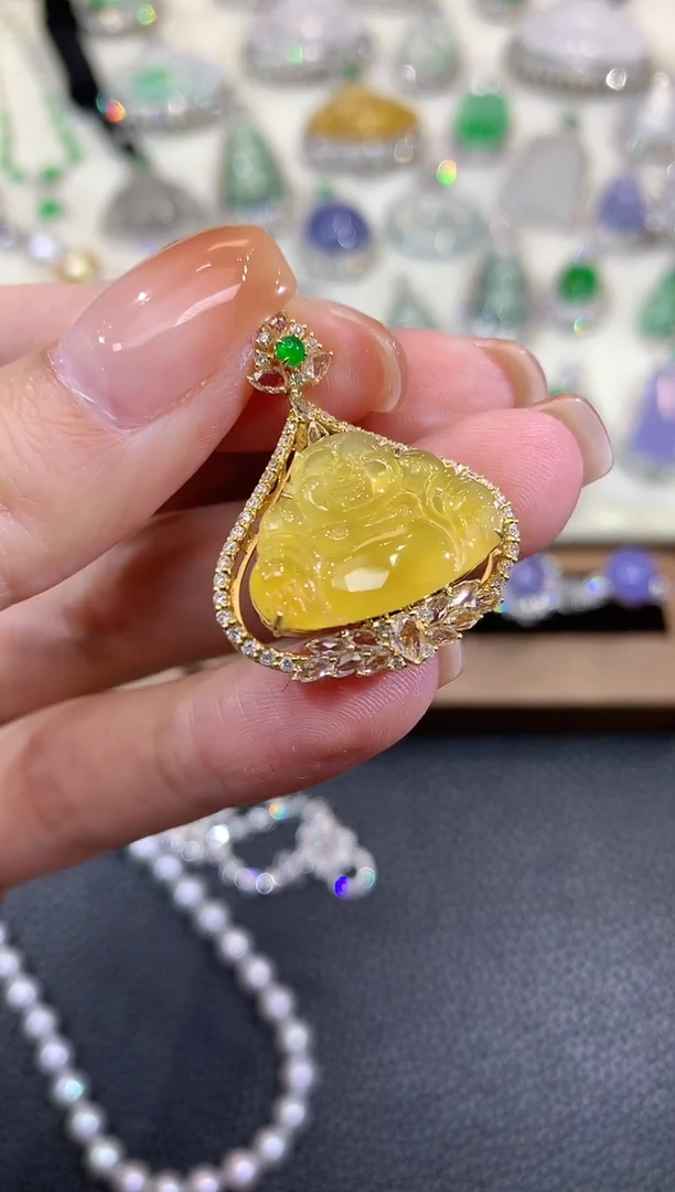 吊坠(不含链)18K金镶嵌翡翠C14