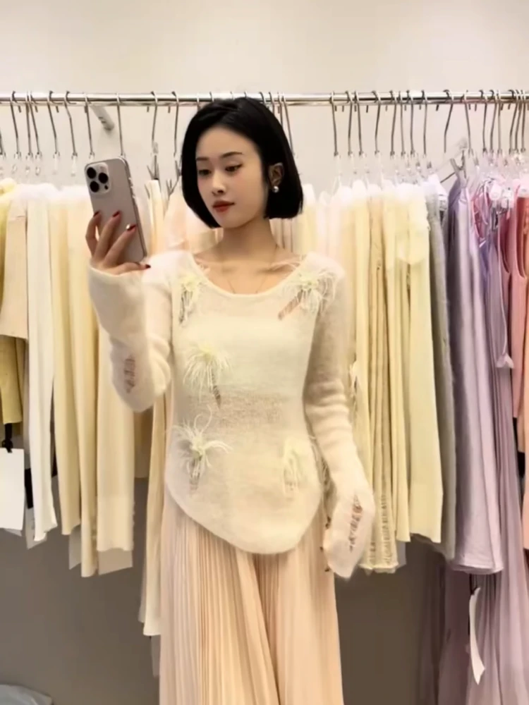 法式早秋焦下小众立体花朵流苏毛针织衫2025新款气质修身百搭上衣