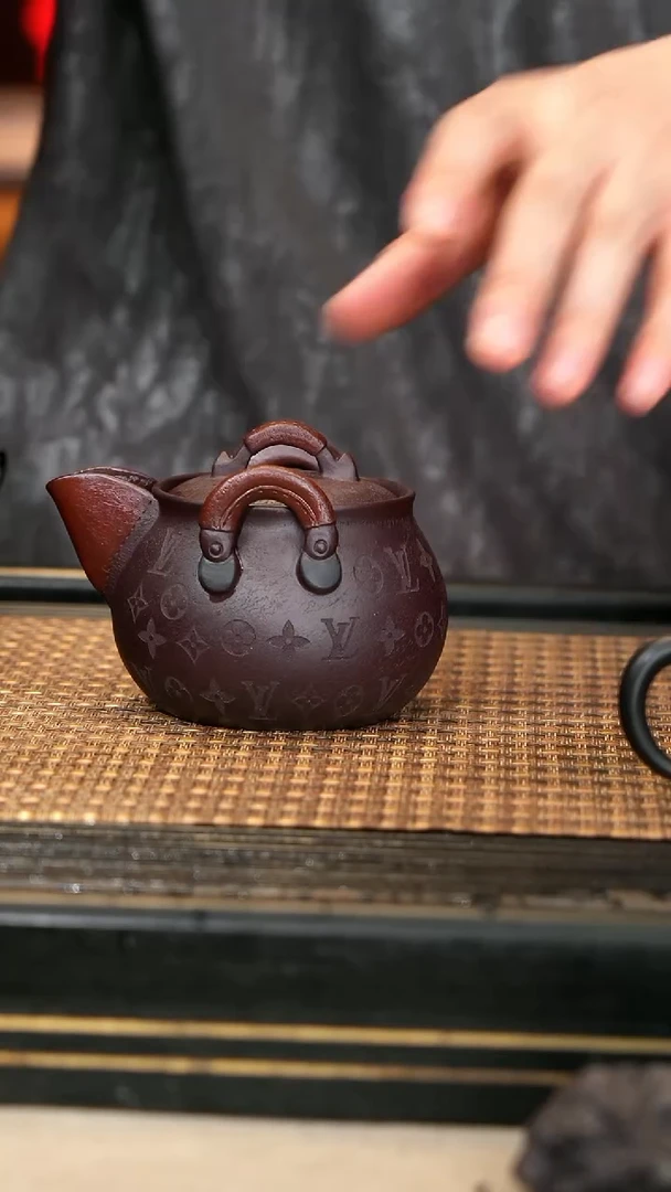 茶壶紫砂10《品牌·宝瓶》紫茄泥