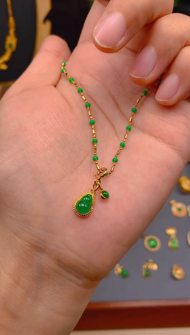 翡翠银S925镶嵌吊坠(不含链)蛋面葫芦万能扣