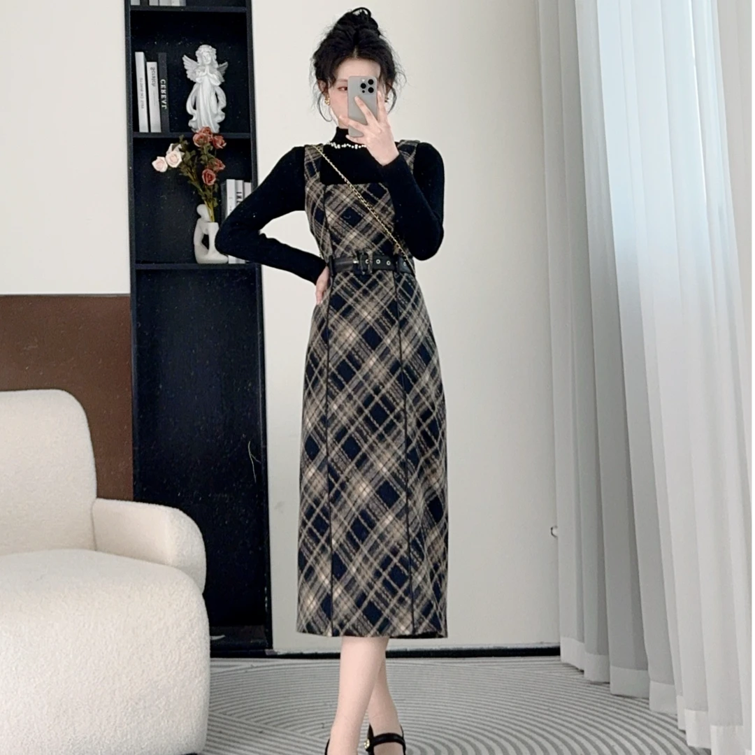 拉夏贝尔/25秋新款法式洋气气质设计感上衣+连衣裙 10244 LSC