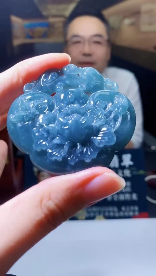 翡翠未镶嵌颈饰M-@@HZR70740