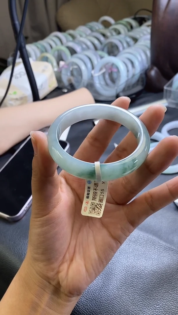 未镶嵌手镯翡翠正圈56圈口，22