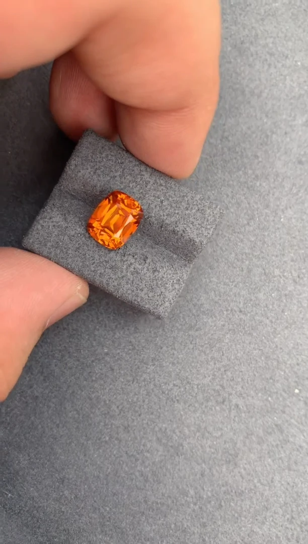 【闪购商品】石榴石（芬达石）裸石未镶嵌4.8ct芬达