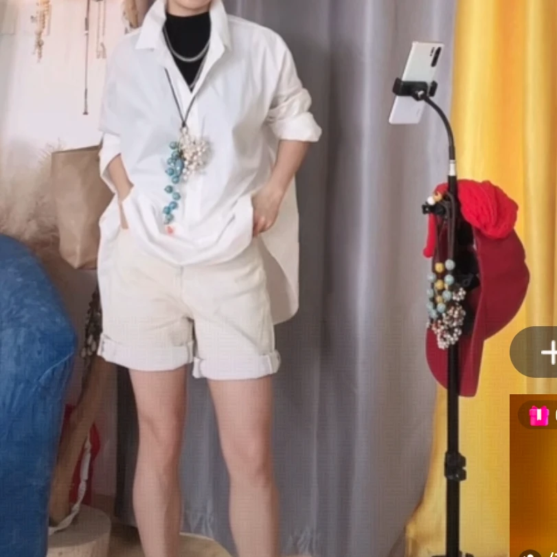 《小桃推荐》小巷短裤