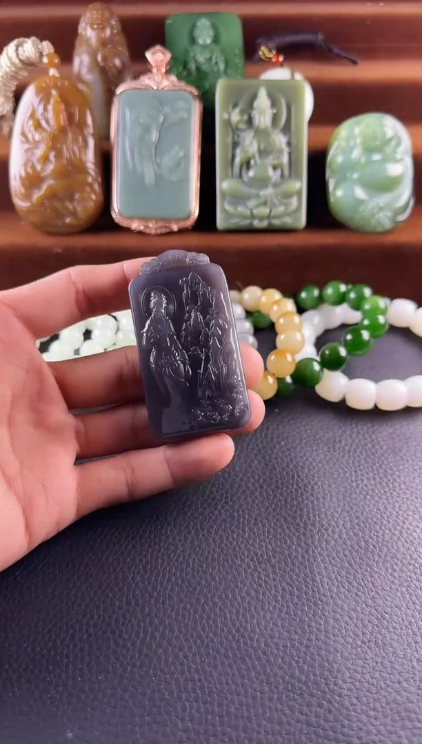 未镶嵌和田玉挂件和田玉烟紫挂件