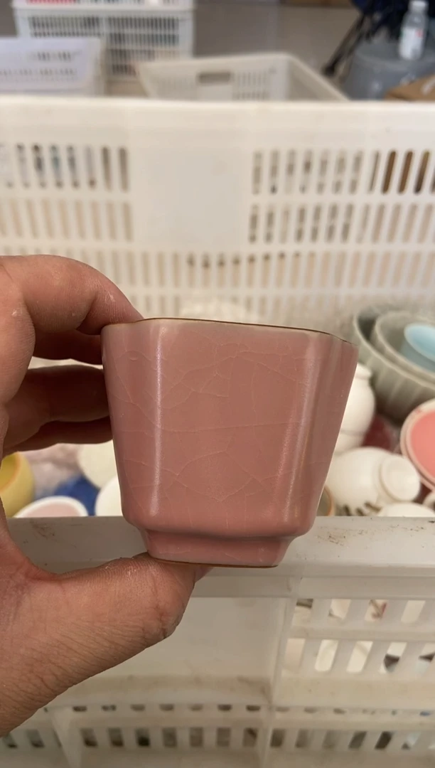 杯无运费险有瑕疵的摄影的产品有使用过的痕迹有点脏介意勿拍