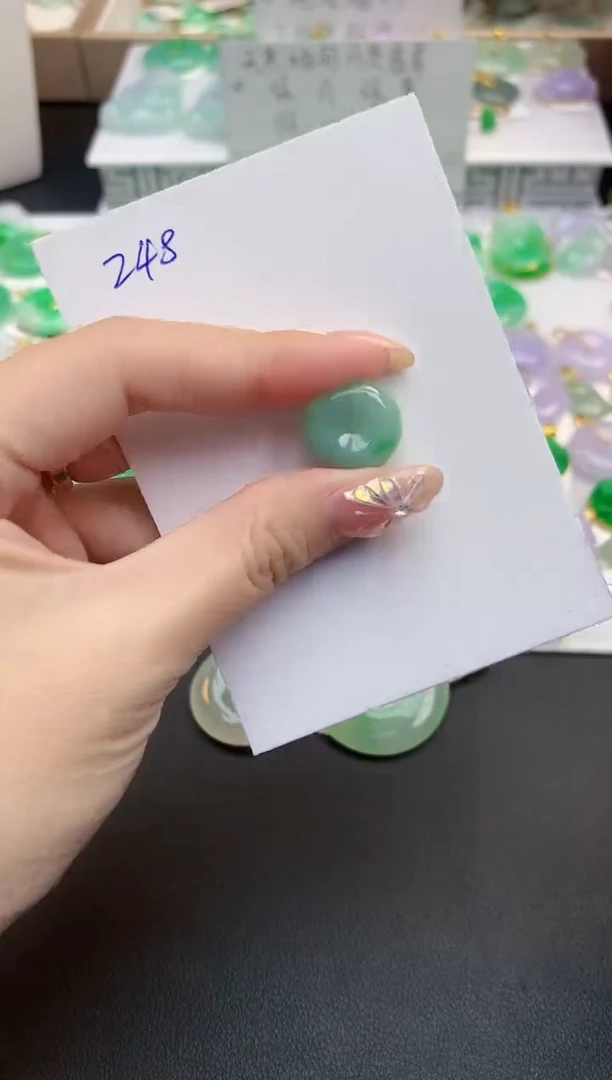 颈饰未镶嵌翡翠天然缅甸A货翡翠