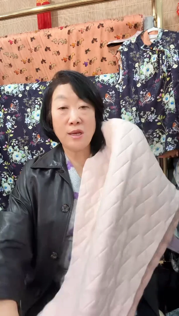加厚款女士浅粉色棉裤裁片一条（不带腰布脏残洗不掉无售后）