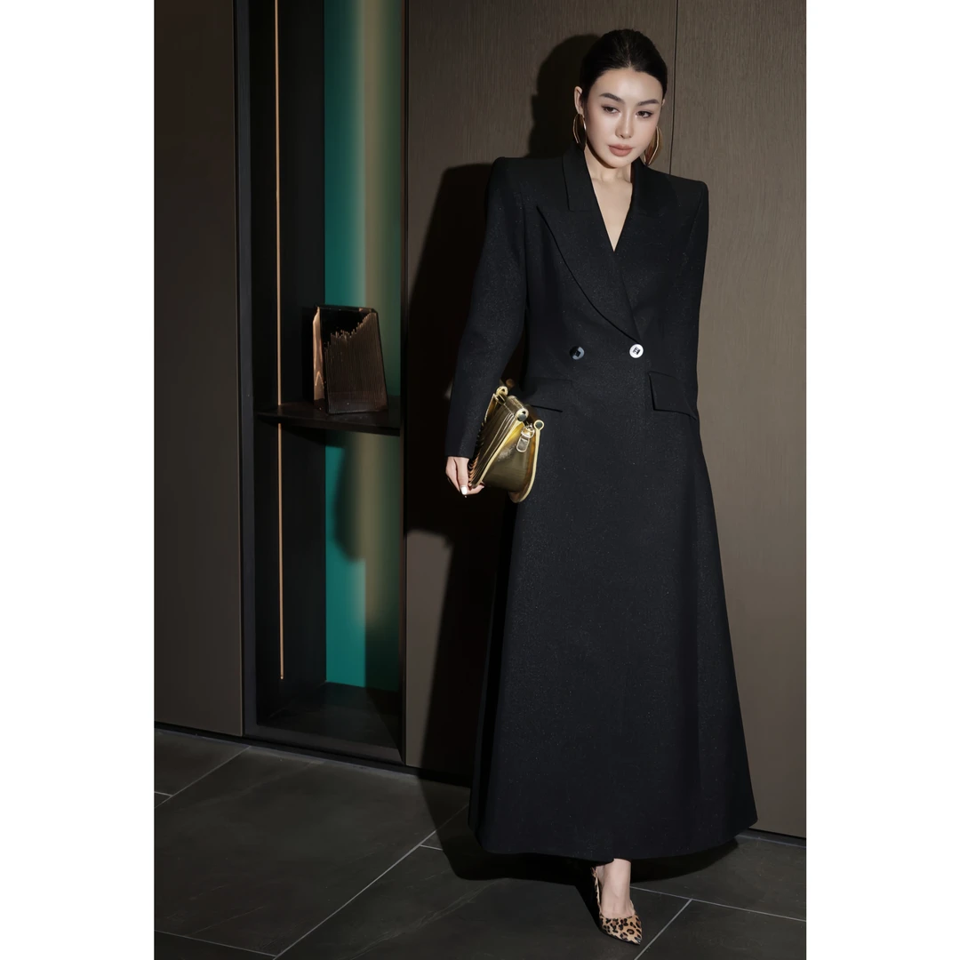 ZEROYK赫本风长袖连衣裙2025秋冬新款御姐气质职业通勤OL长款外套