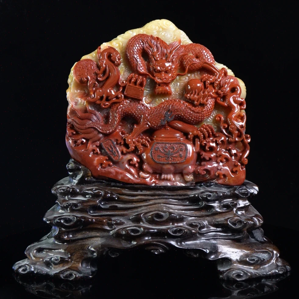 Lot.44.高山石中国龙摆件2582.1克15.3x15.5x7.8cm，2W7