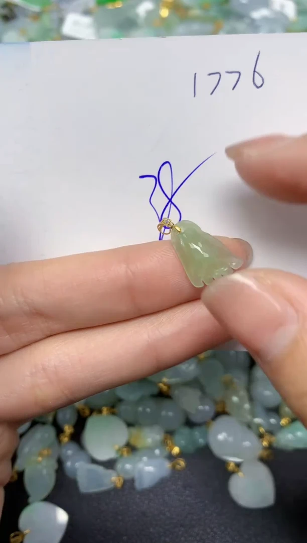 【闪购商品】翡翠颈饰18K金镶嵌 天然翡翠A货