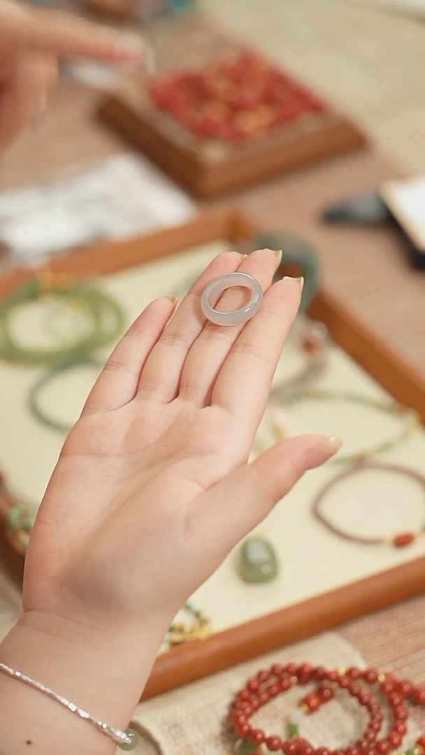 和田玉戒指未镶嵌烟紫和田玉 戒指/18（多样性发货）