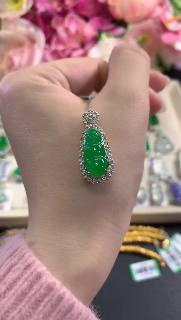 吊坠(不含链)18K金镶嵌翡翠d71