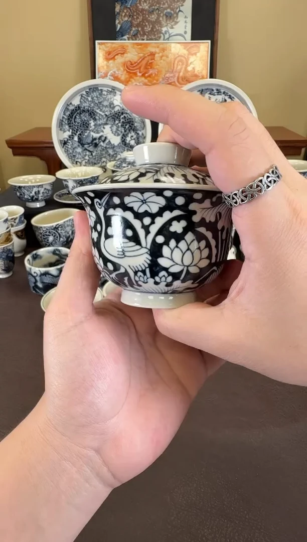 二号釉一路连科元宝盖碗