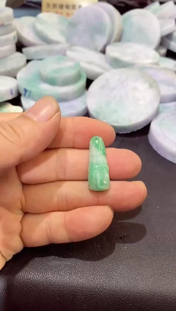 未镶嵌定制翡翠钱***来翡翠21