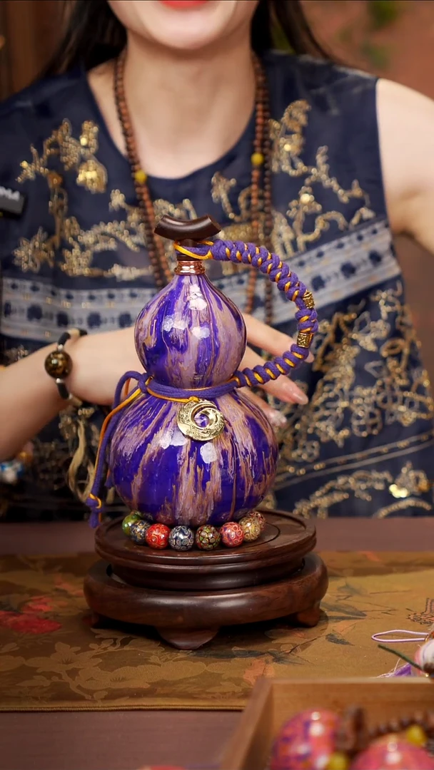 256易林漂漆酒葫芦------158