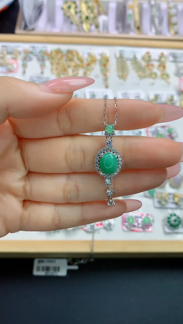 翡翠银S925镶嵌颈饰 翡翠 银S925镶嵌 111