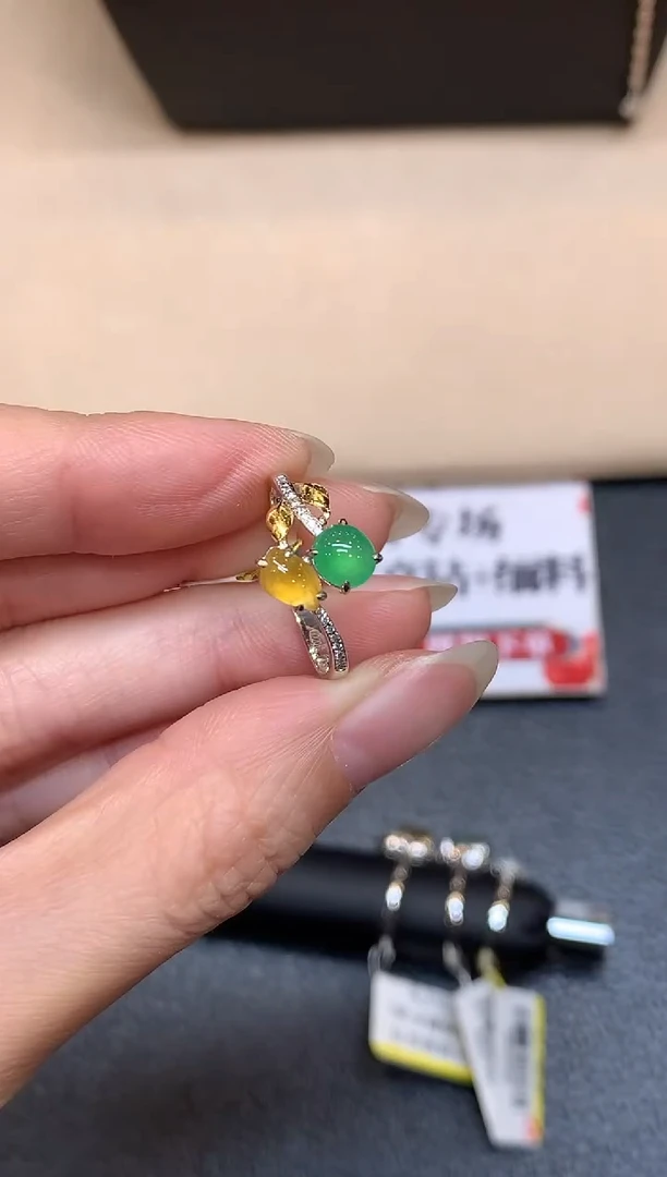 18K金镶嵌戒指翡翠19【无鉴赏期】蛋面【无服务费