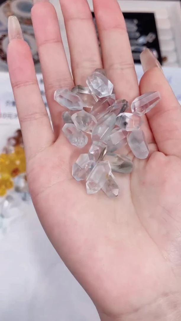 【闪购商品】水晶【W104】兔毛随形未镶嵌多样性随1颗