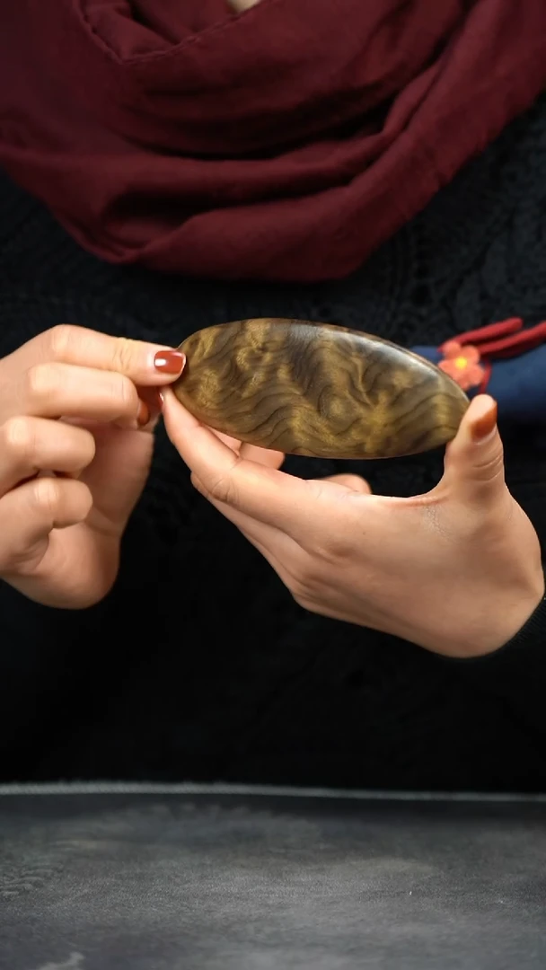 【闪购商品】金丝楠木雕满花精工刮刮板746