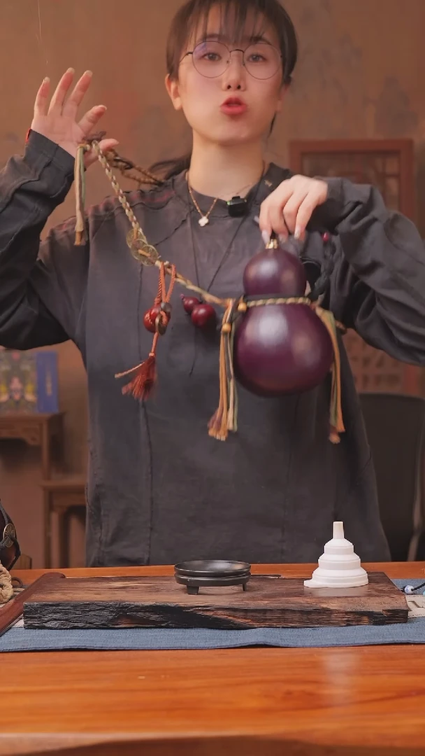 1044号链接精品大漆葫芦现货现发[一物一拍]（700ml）