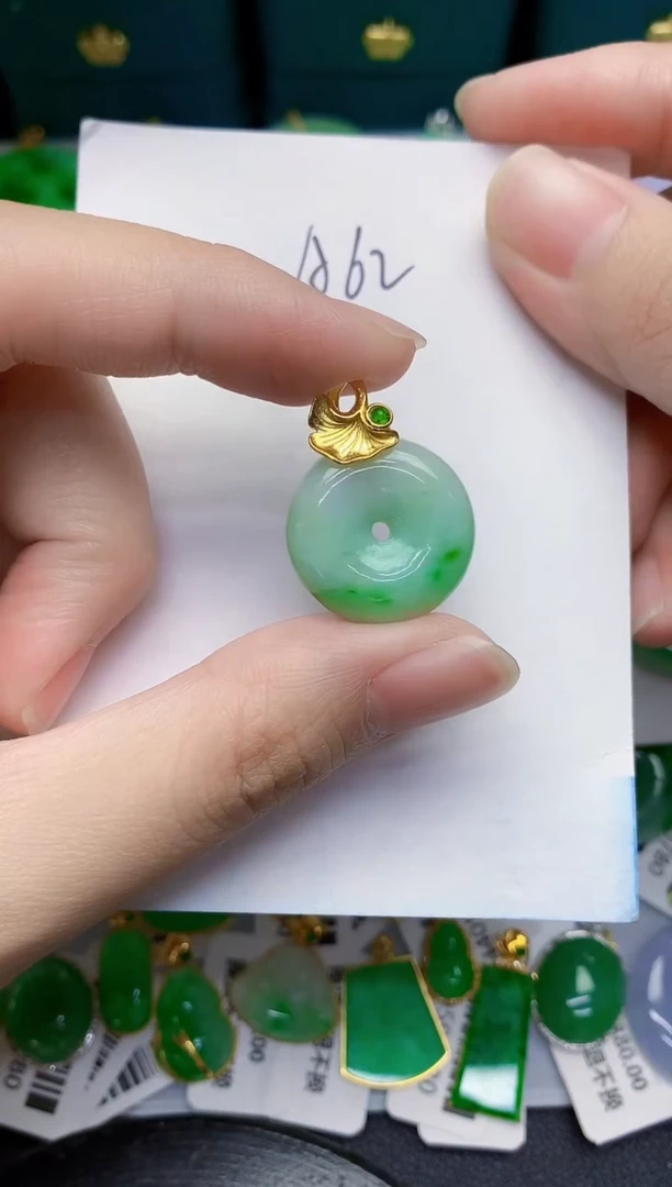 翡翠银S925镶嵌颈饰0000000000