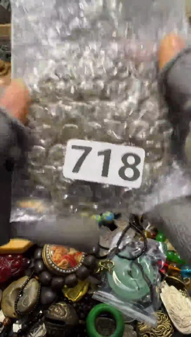 晓*AA9988小丽艺品馆一物一拍专属链接