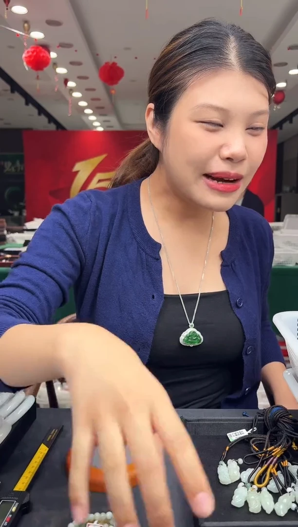 未镶嵌手链翡翠001