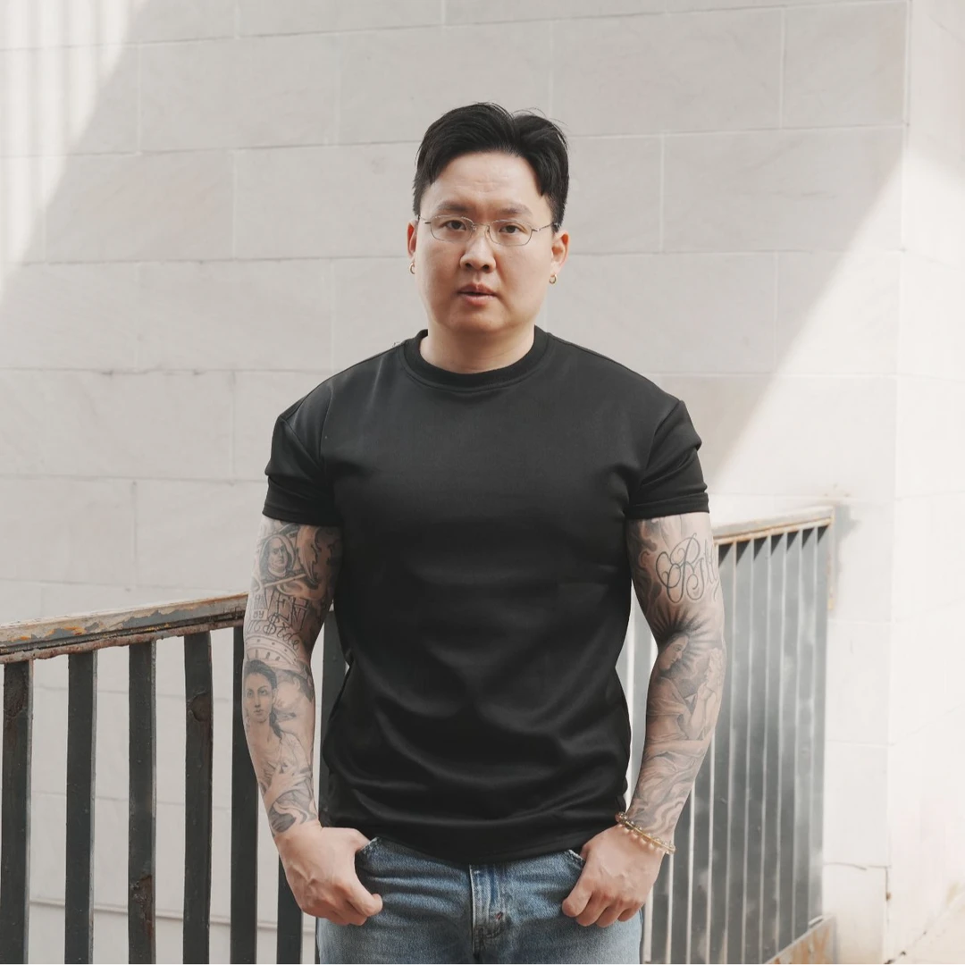 TiCourage【垫肩爆袖版型】简约短袖T恤运动健身基础打底显壮显肩宽